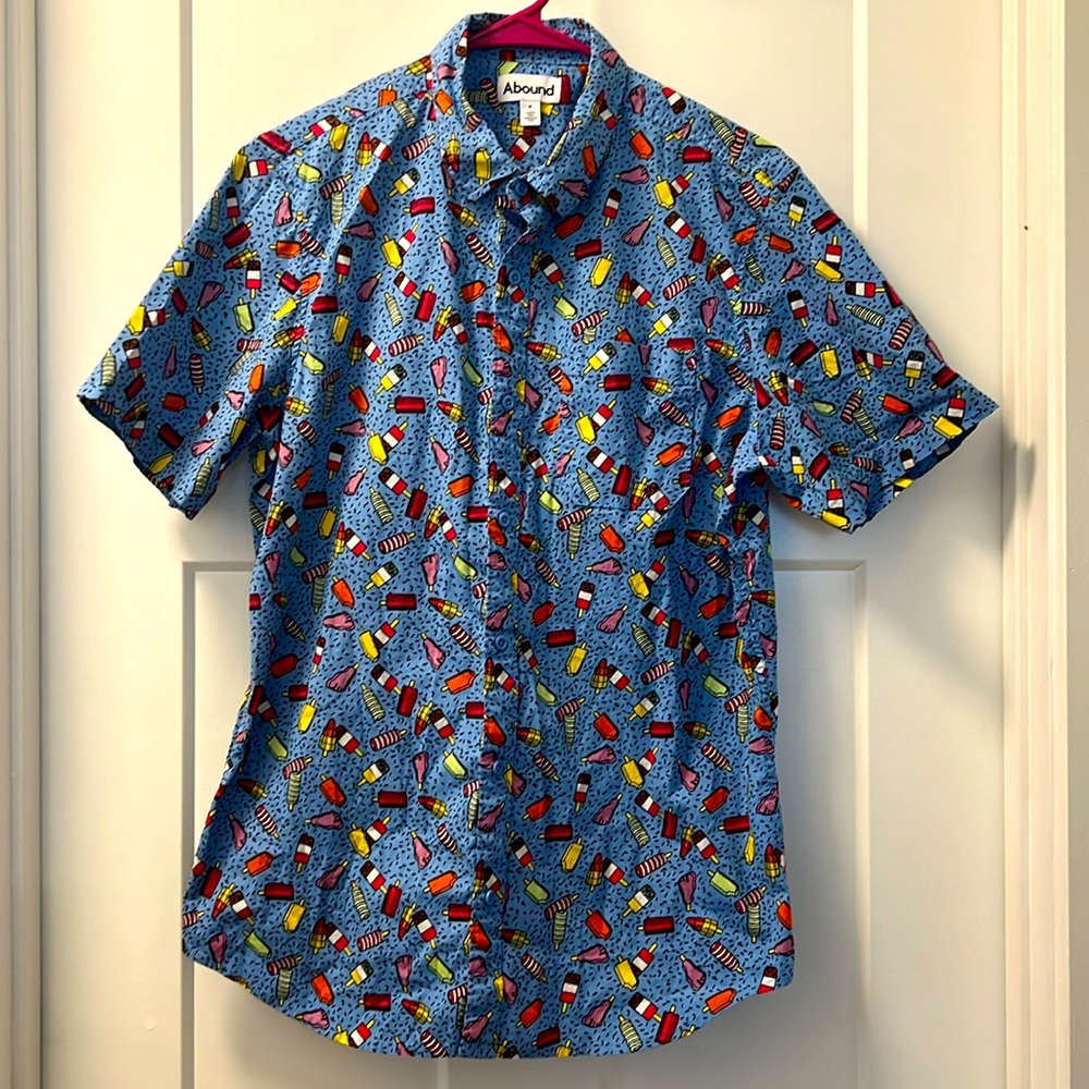 Abound size medium blue popsicle short sleeved button down
